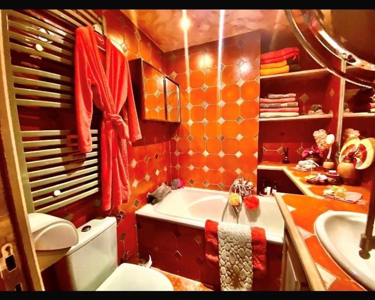 Appartement De Luxe Au Coeur De Сен-Тропе Экстерьер фото
